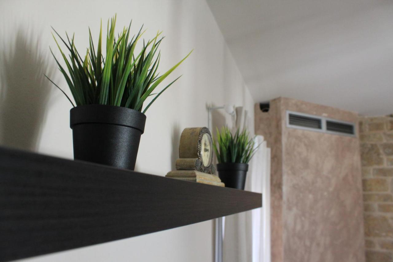 Stone Apartment Selanik Dış mekan fotoğraf