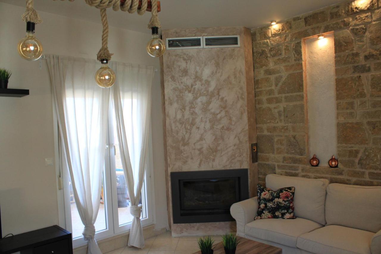 Stone Apartment Selanik Dış mekan fotoğraf